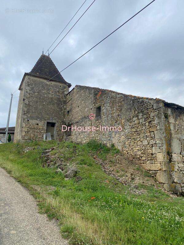 Maison à SAINT-SALVY