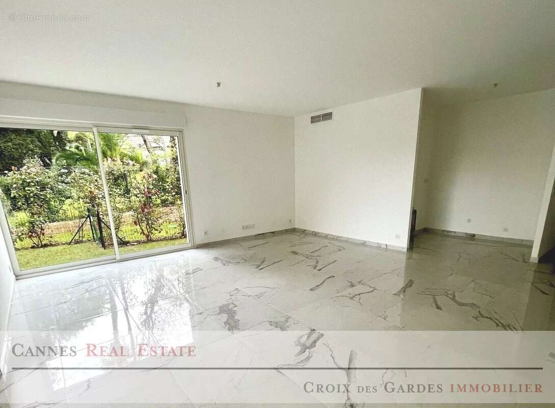 Appartement à CANNES