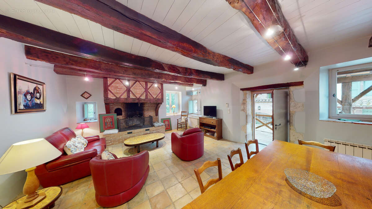 Maison à CORDES-SUR-CIEL