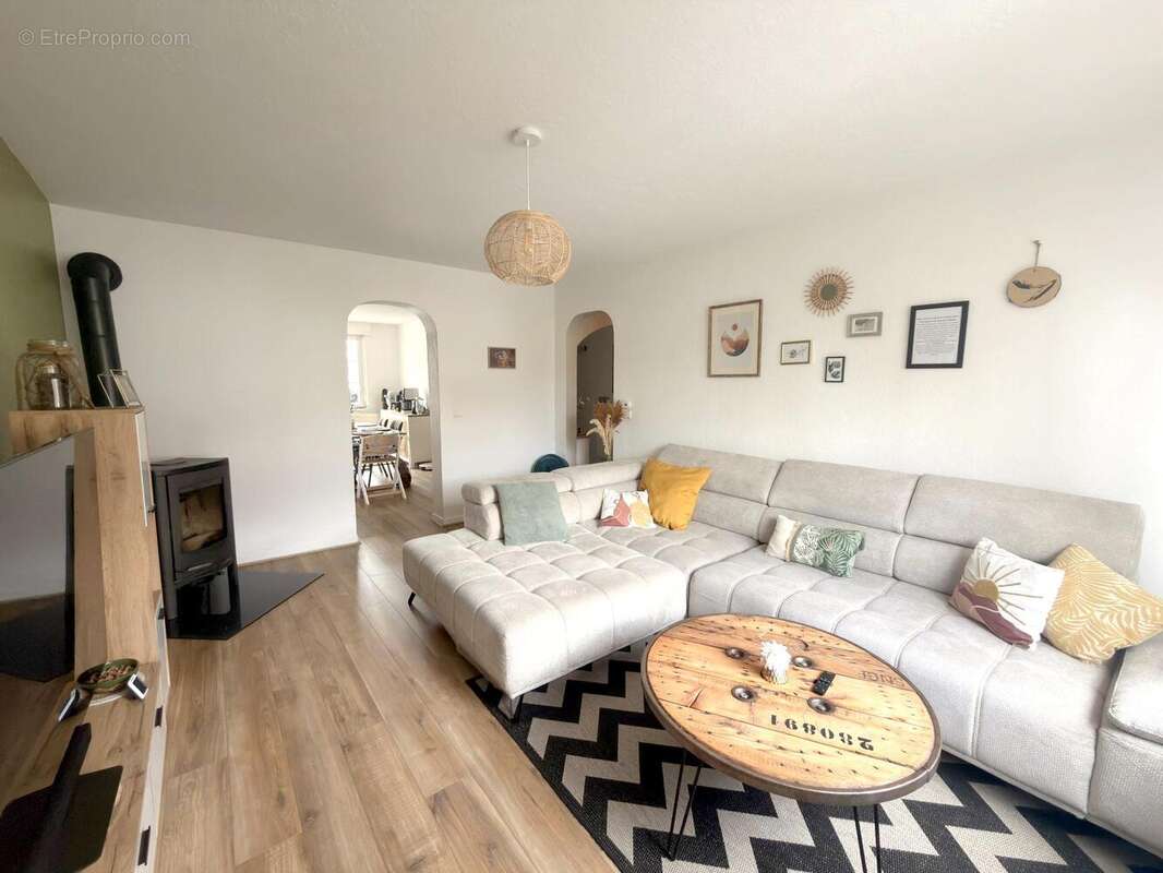 Maison 4 pièces 125 m² à vendre à Voyer (57560) - photo 2