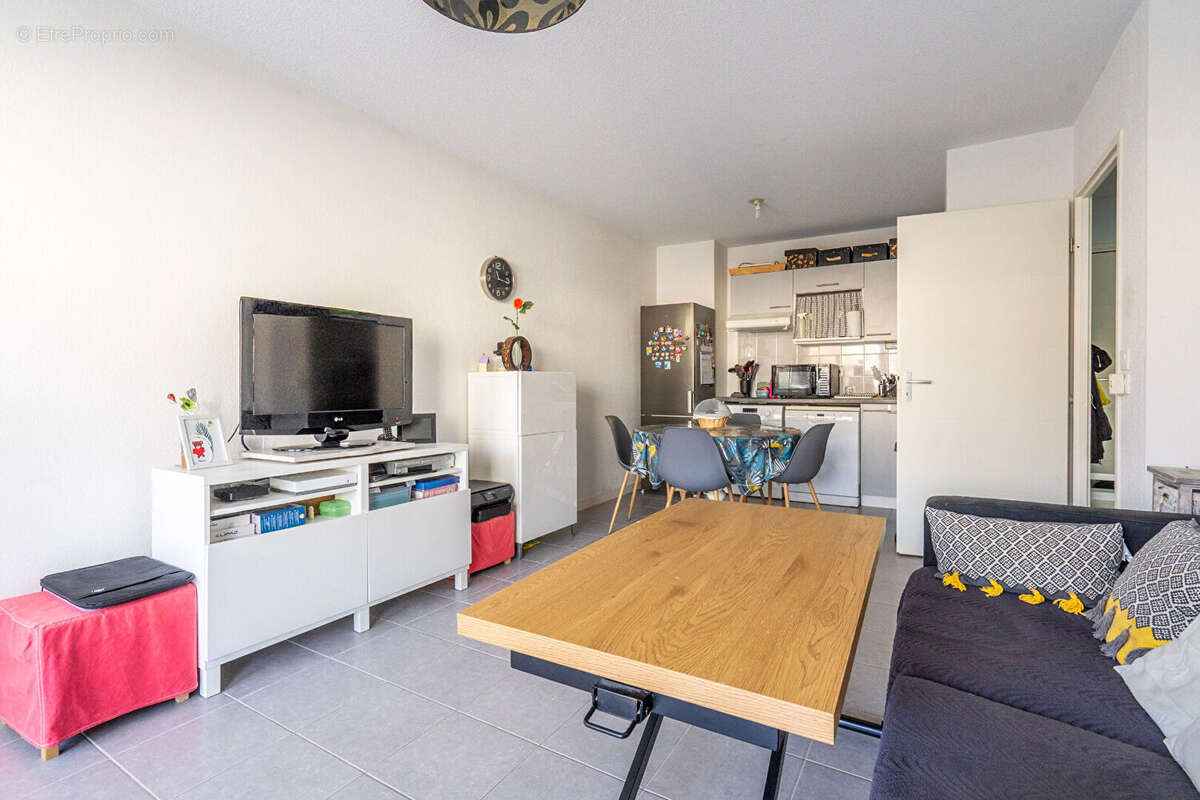 Appartement à VILLENAVE-D'ORNON