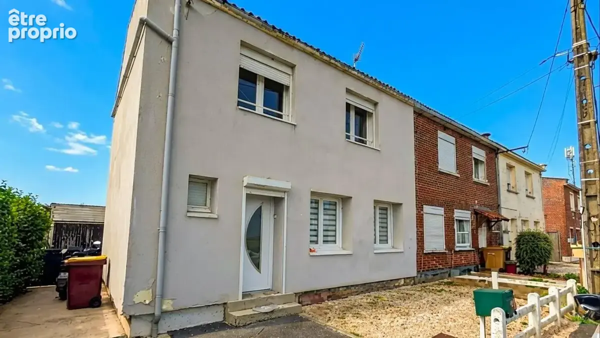 Maison à GOUZEAUCOURT