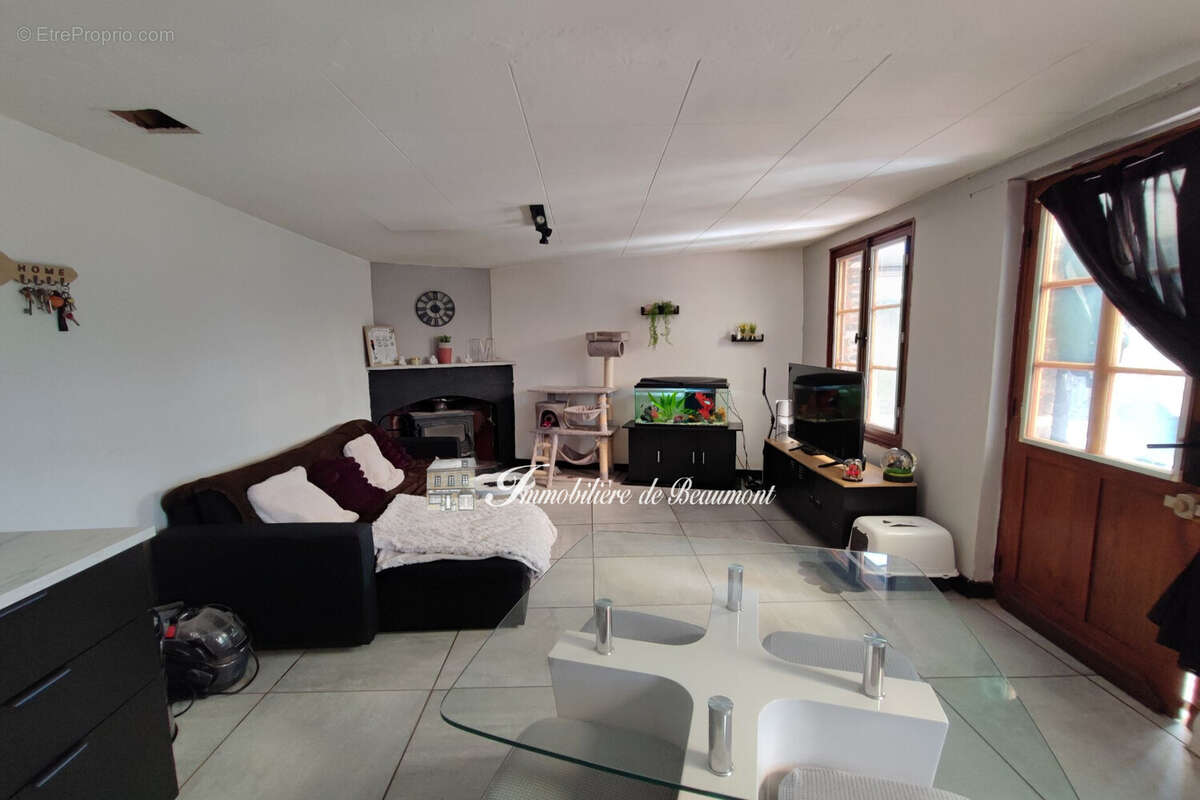 Maison à BEAUMONT-LE-ROGER