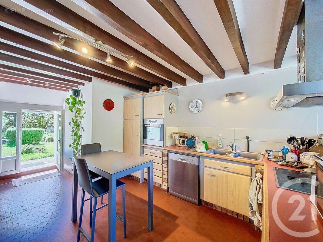 Maison 146 m² à La Ferte-Saint-Aubin  - photo 5