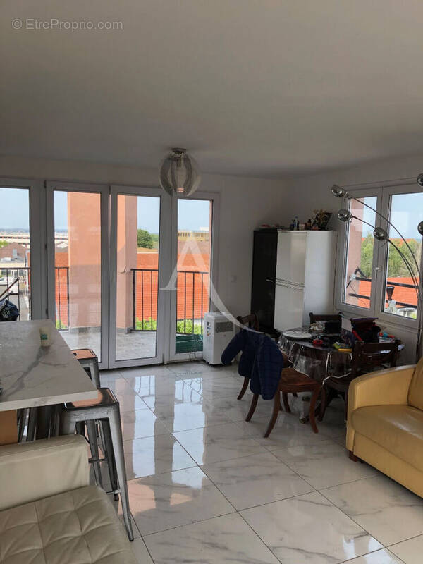 Appartement à ROMAINVILLE