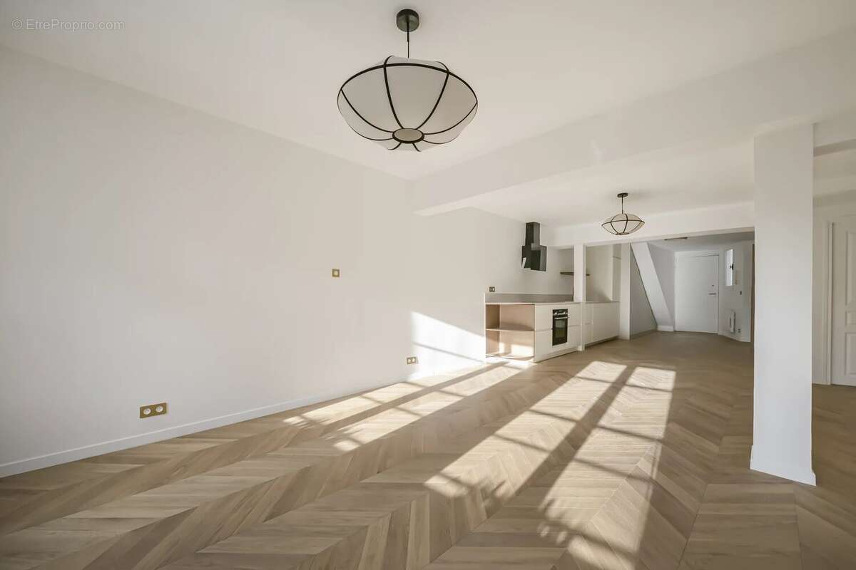 Appartement à PARIS-4E