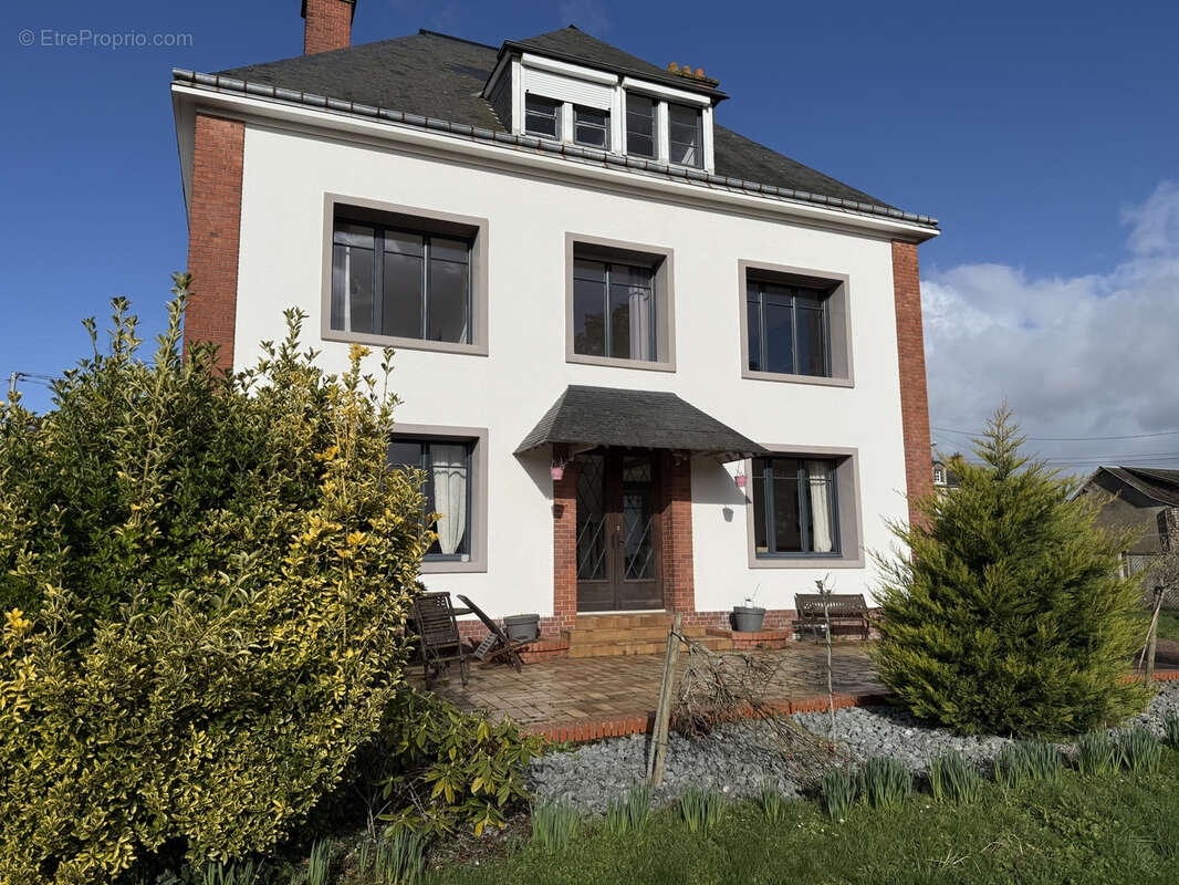 Maison à YVETOT