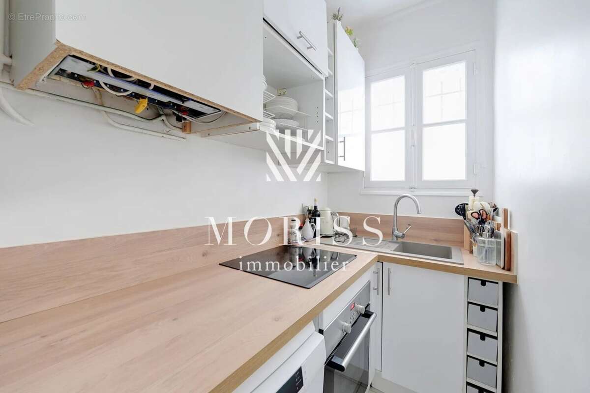 Appartement à PARIS-17E