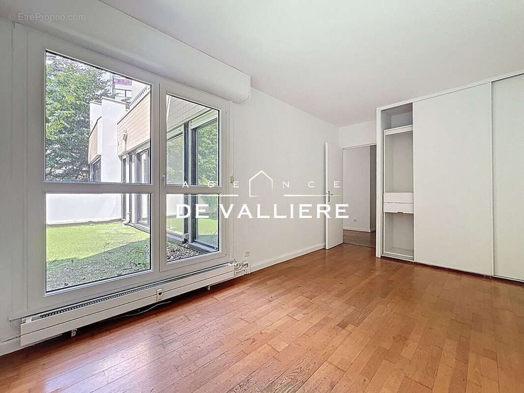 Appartement à NANTERRE