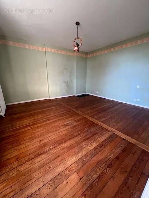 Appartement à INCHY