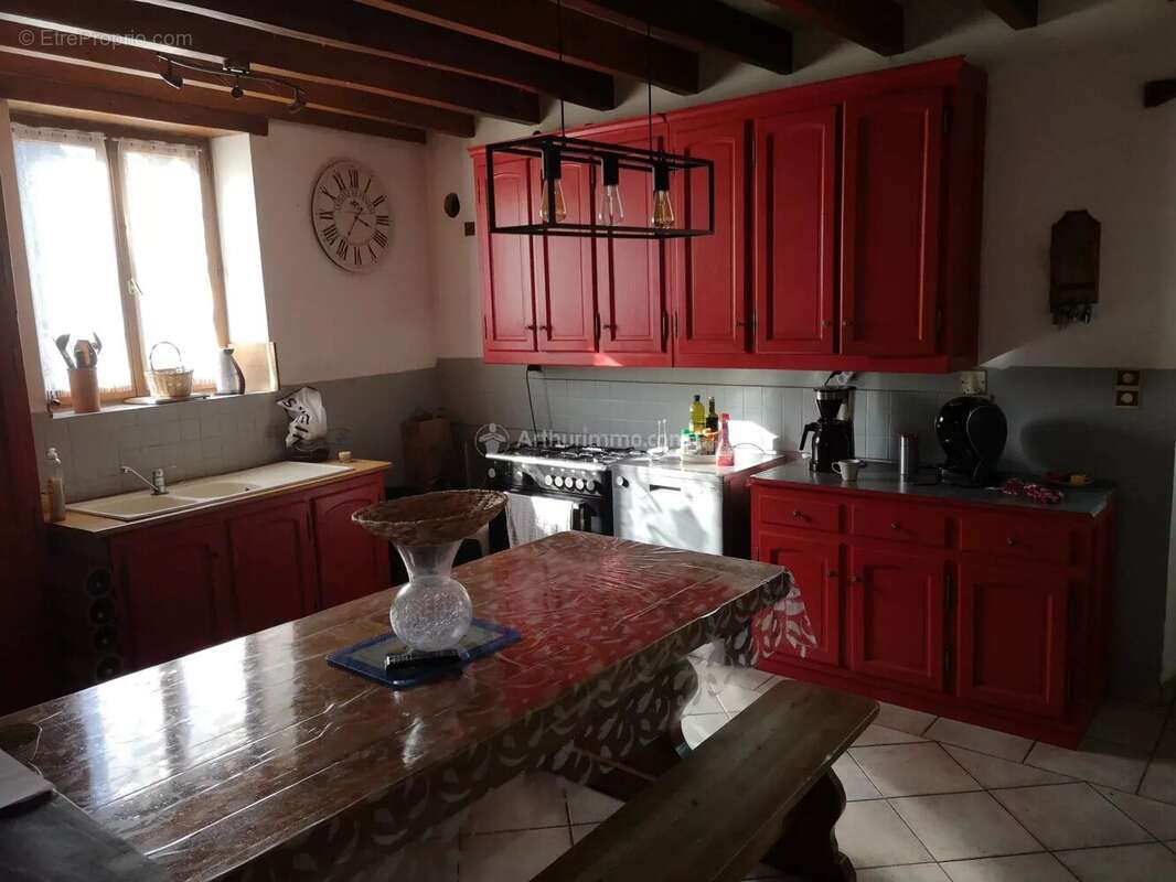 Maison à LA CHARTRE-SUR-LE-LOIR
