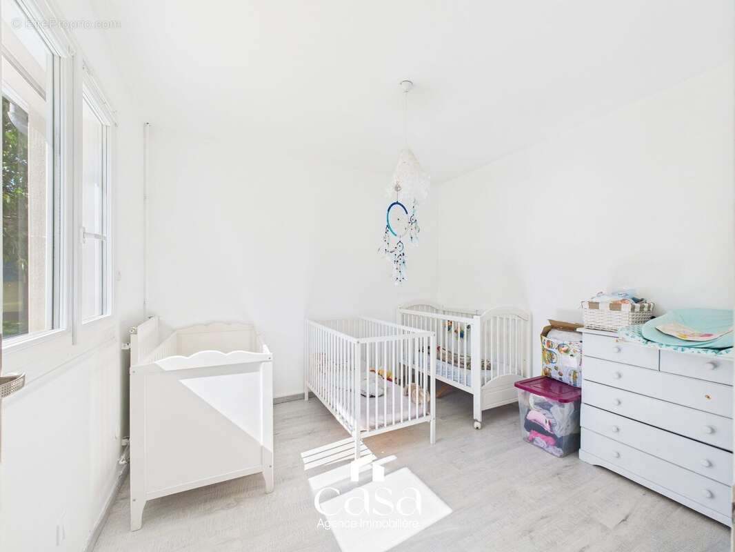 Maison à LAIZE-LA-VILLE