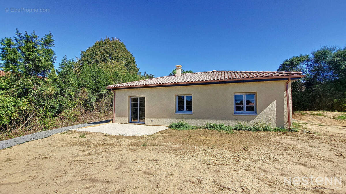 À vendre à Eauze, maison contemporaine de plain-pied construite en 2023, idéalement située à proximité immédiate des commodités  - photo 15