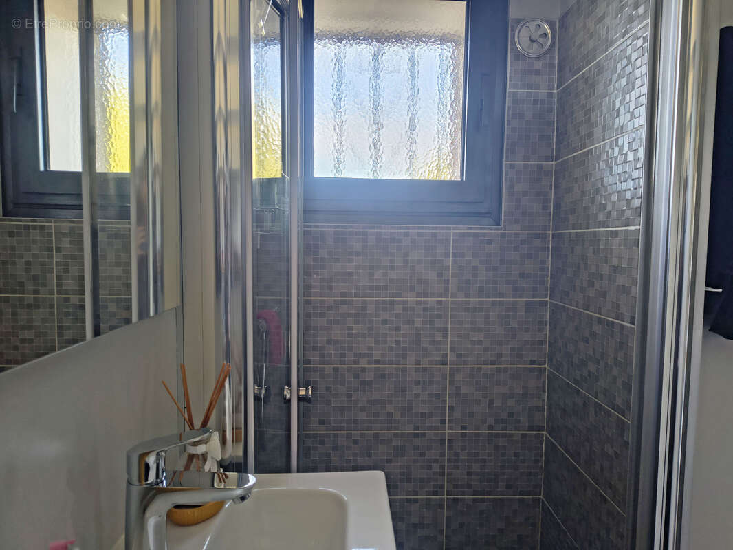 Maison à BOUILLARGUES