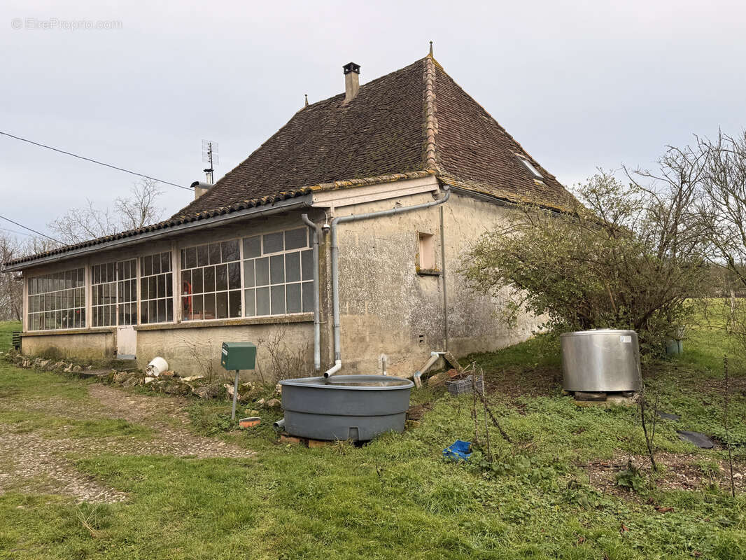Maison à MONTIGNAC-DE-LAUZUN