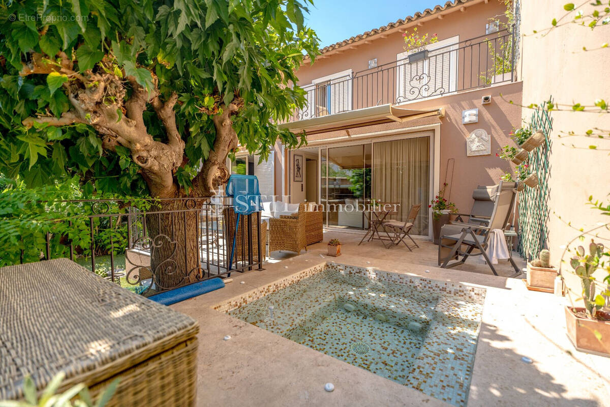 Maison à SAINTE-MAXIME