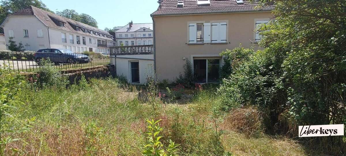 Appartement à VILLETTE-LES-DOLE