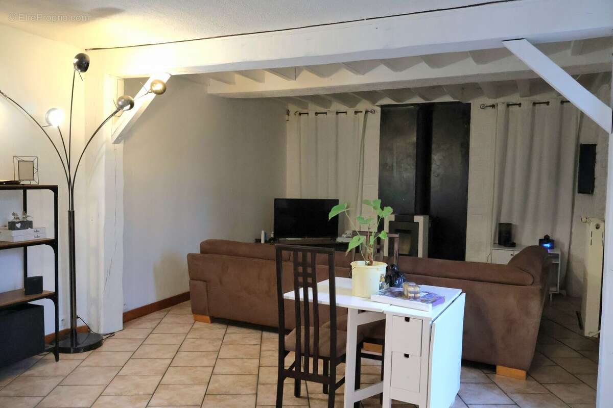 Maison 175 m² à Villeblevin  - photo 4