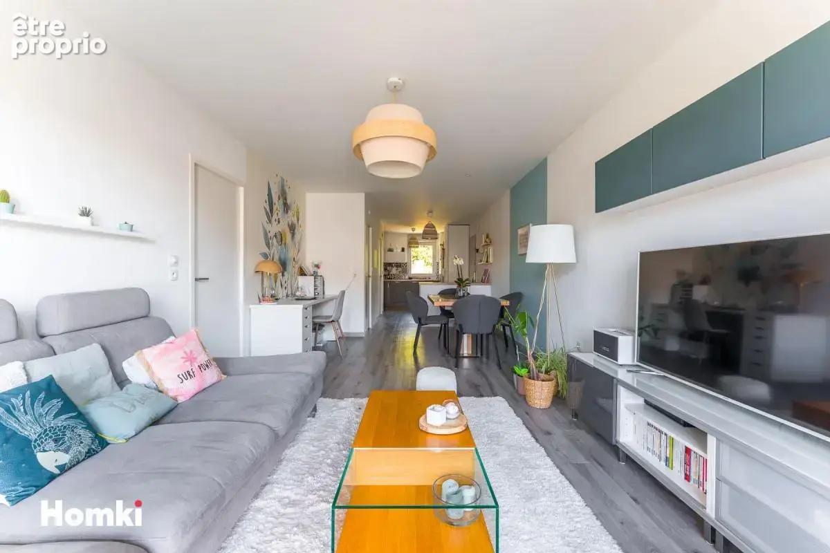 LA CHAPELLE-SUR-ERDRE – T3 traversant dernier étage – Balcon 11,60 m² – 2 parkings – Box - photo 4