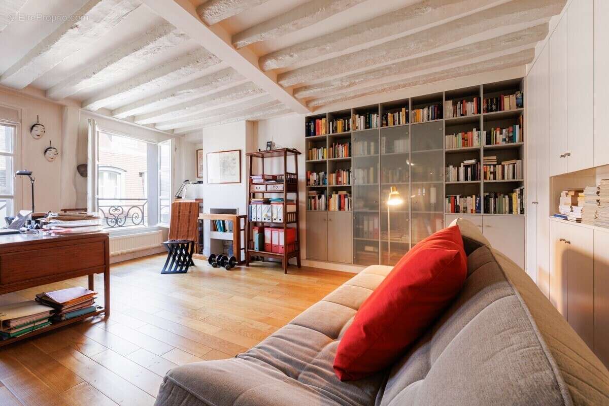 Appartement à PARIS-5E