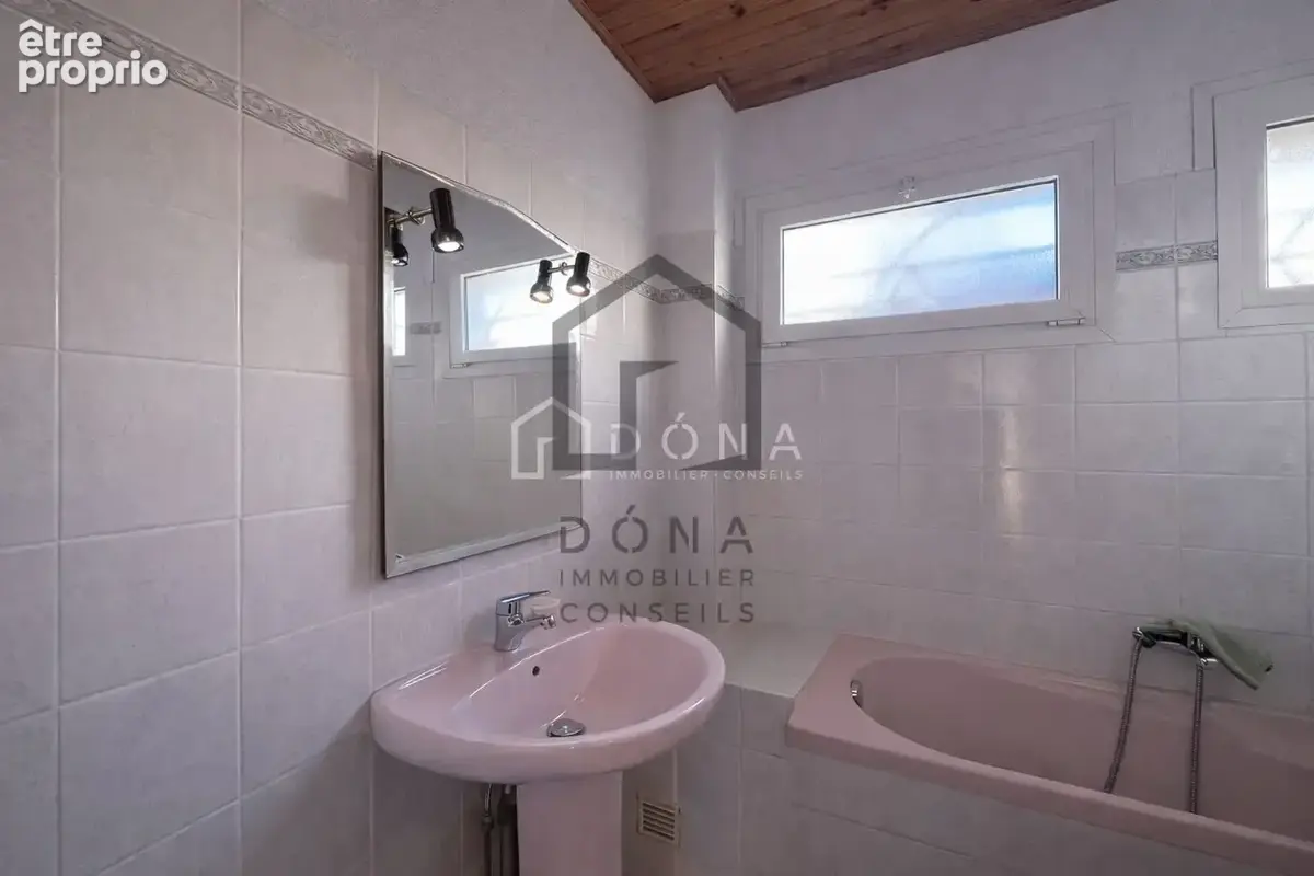 Appartement 3 pièces 65 m² à vendre à Le Grau-Du-Roi (30240) - photo 6