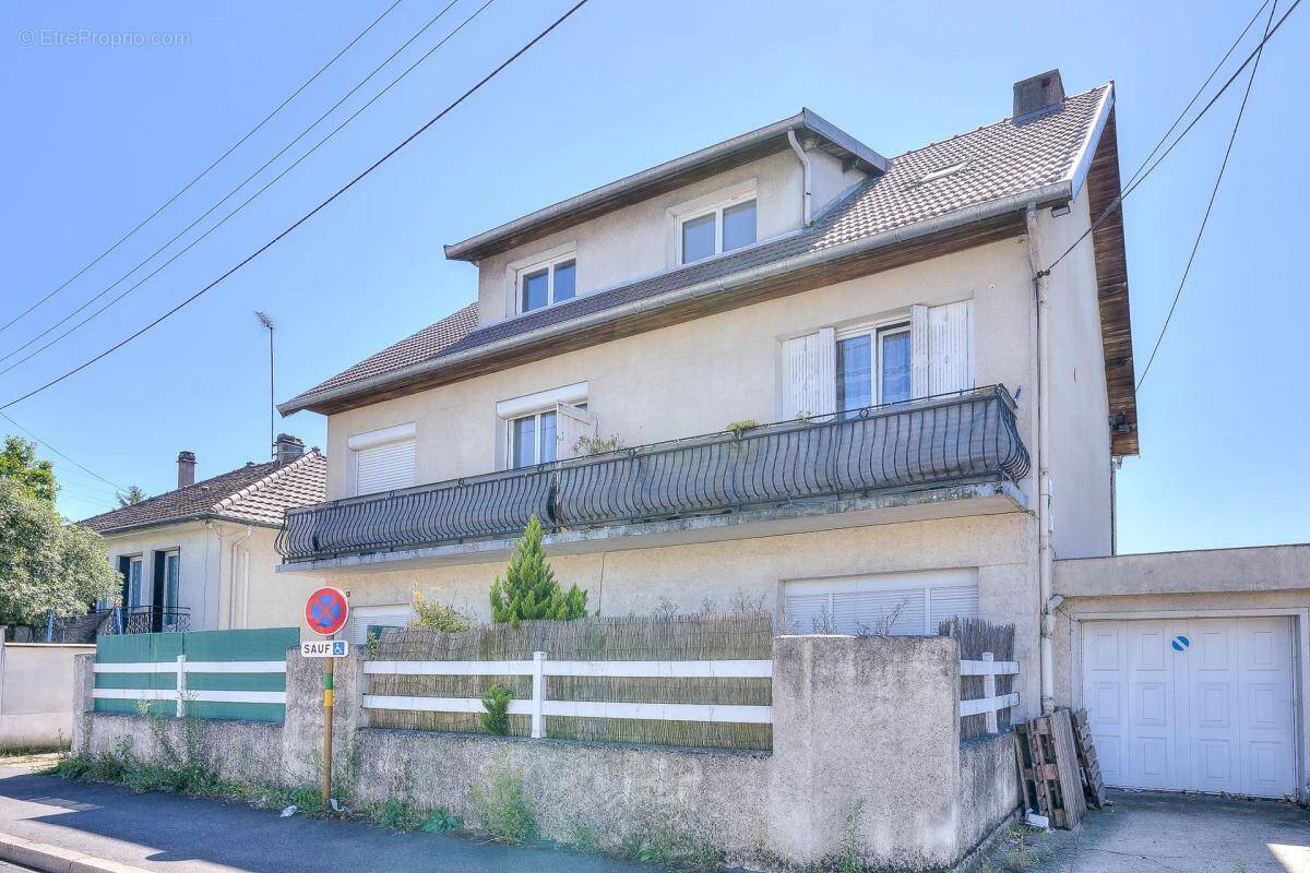 Appartement à VIRY-CHATILLON