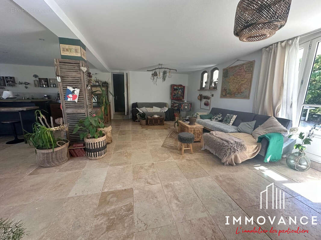 Maison à SAINT-MATHIEU-DE-TREVIERS