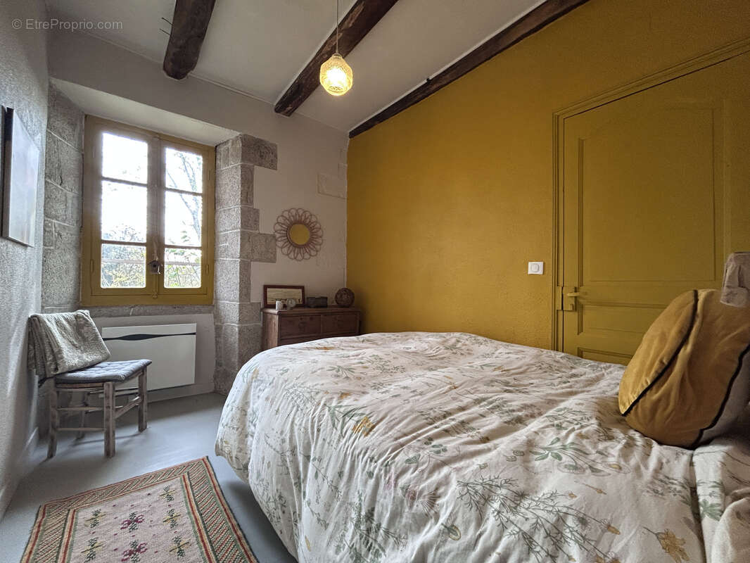 Maison à AURIAC
