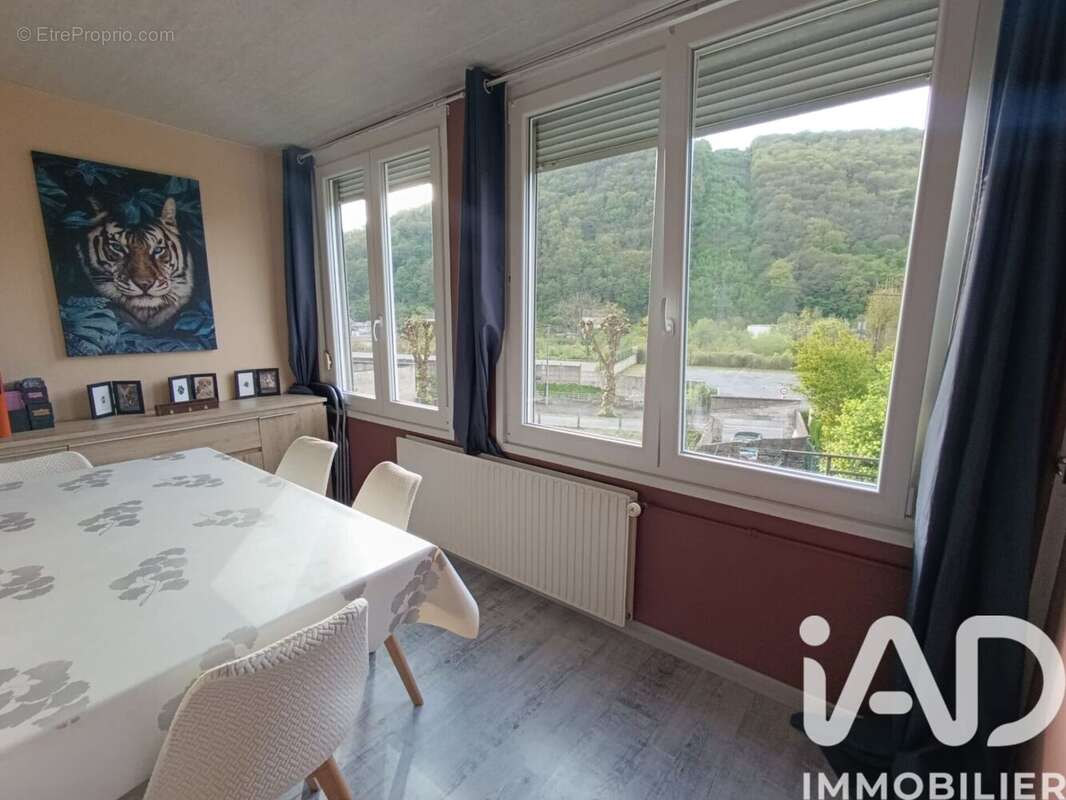 Photo 2 - Maison à NOUZONVILLE