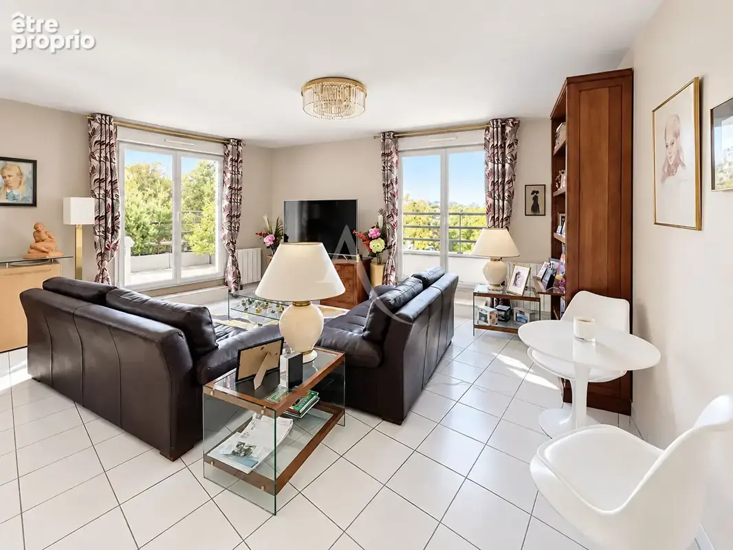 Coup de coeur - Appartement F4 à Meaux à 5 min à pied de la gare - dernier étage - 3 chambres - terrasse et garage fermé double - photo 4