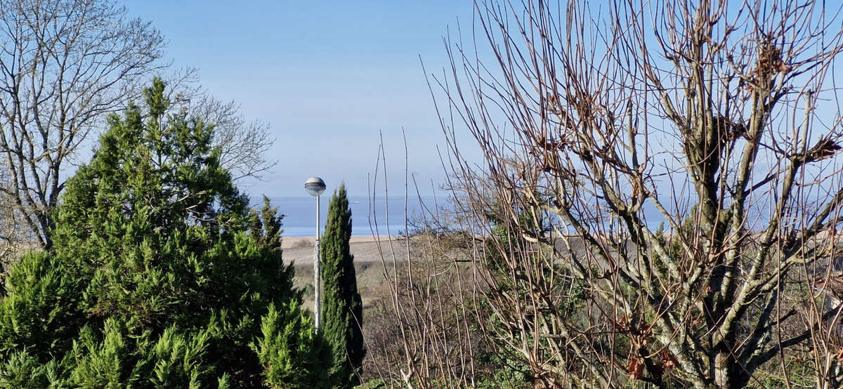 Maison à MORTAGNE-SUR-GIRONDE