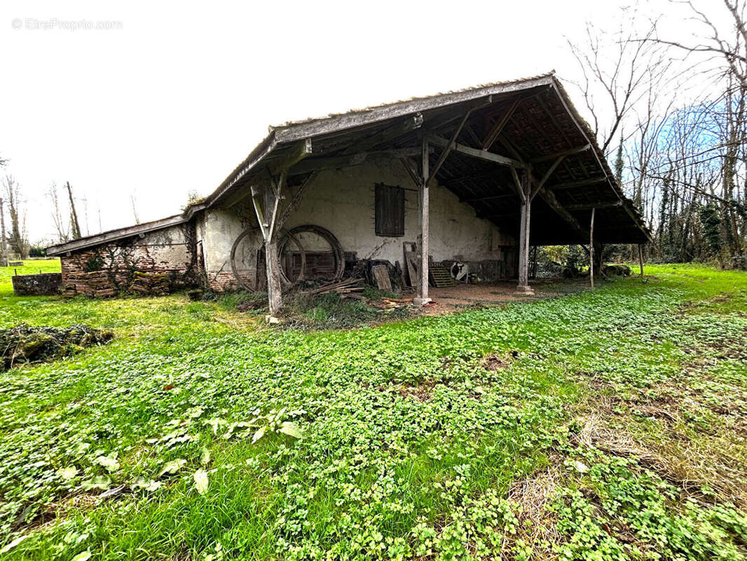Maison à PINEL-HAUTERIVE