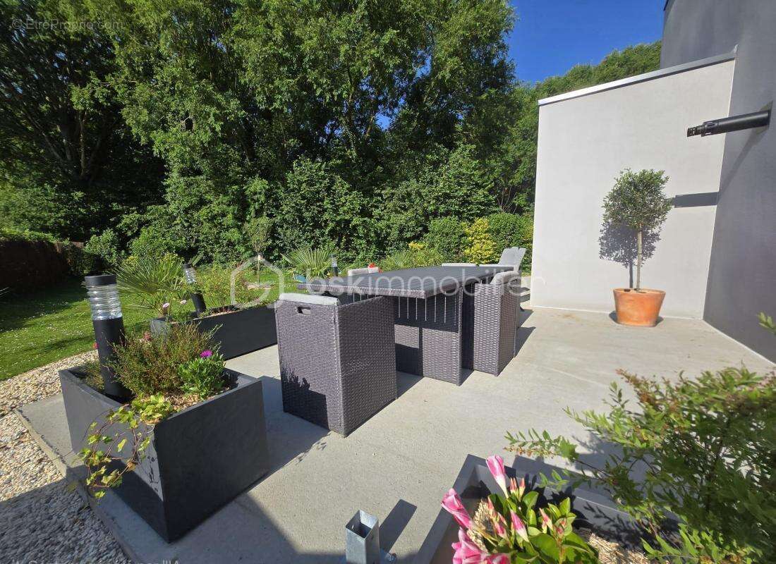 Maison à ERNEE
