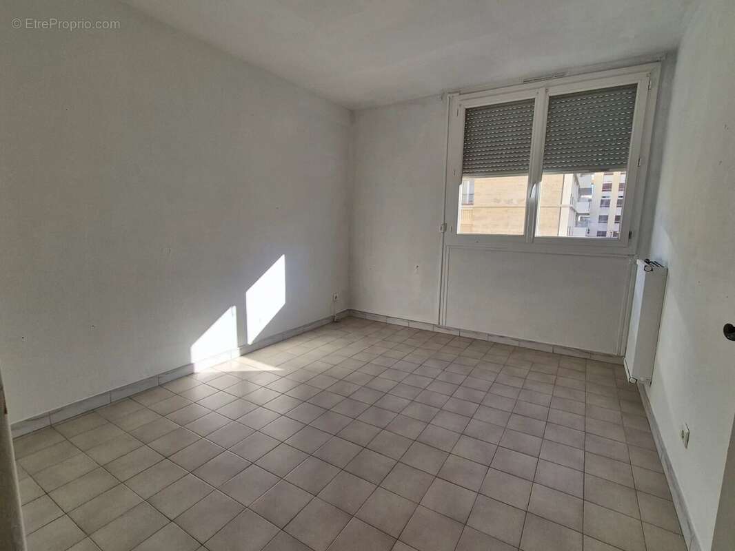 Appartement 96 m2  type 4 - photo 8