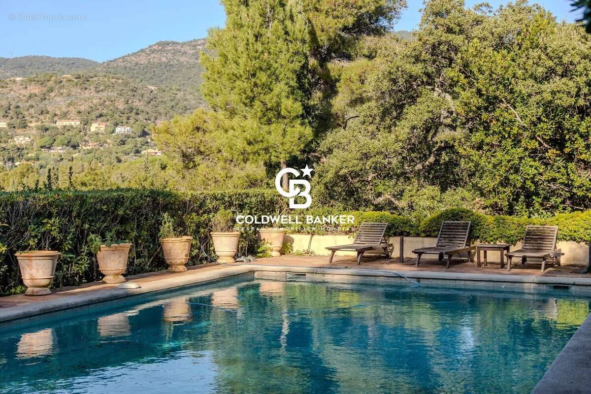 Maison à RAYOL-CANADEL-SUR-MER