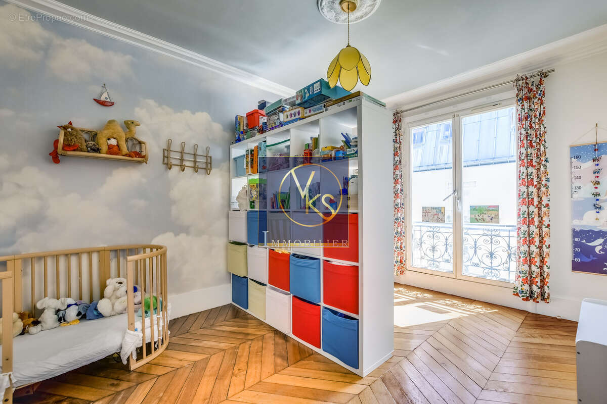 Appartement à PARIS-9E