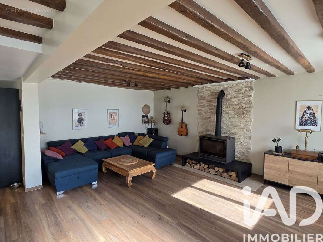 Maison 143 m² à Bernay-Vilbert  - photo 2