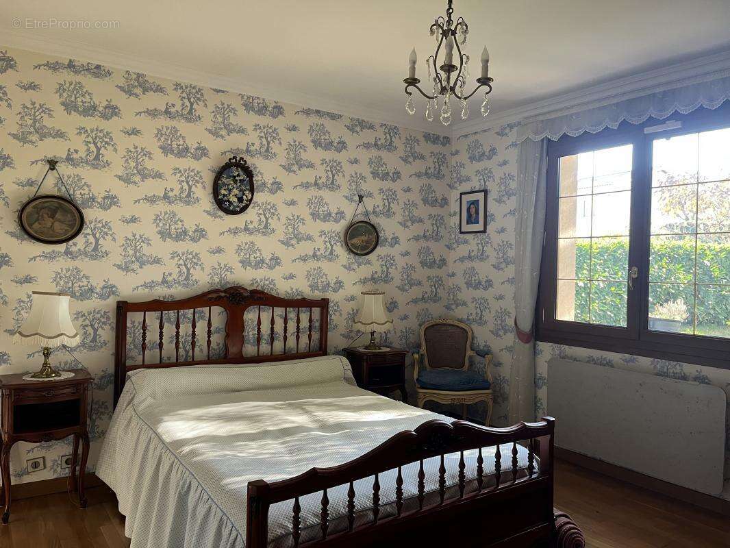 Maison à ARTIGUES-PRES-BORDEAUX