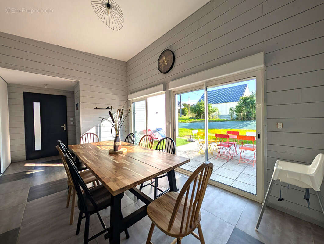 Maison à ROZ-SUR-COUESNON