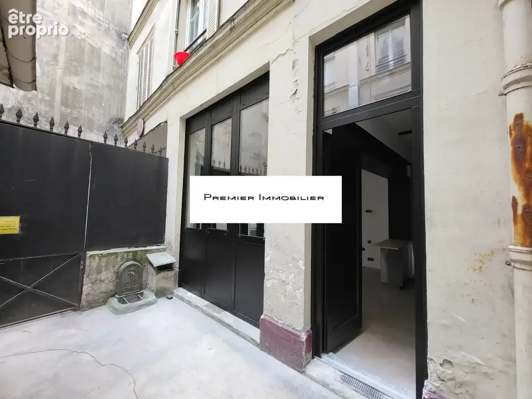 Appartement 1 pièce 25 m² à vendre à Paris-10e (75010) - photo 2