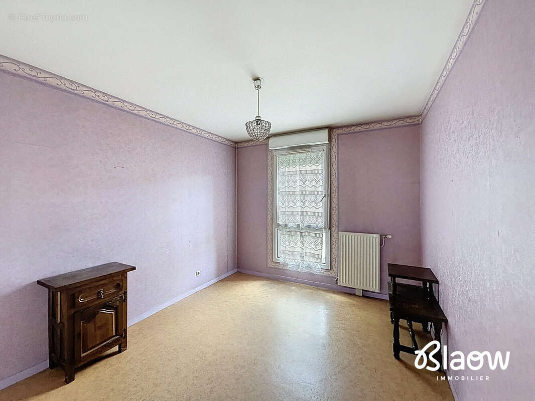 Appartement à MEYZIEU