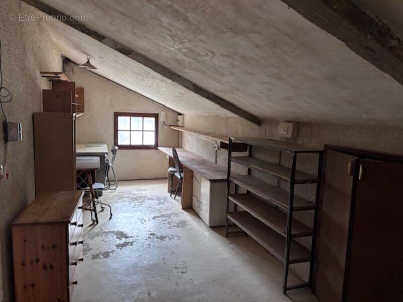 Maison à LA ROQUEBRUSSANNE