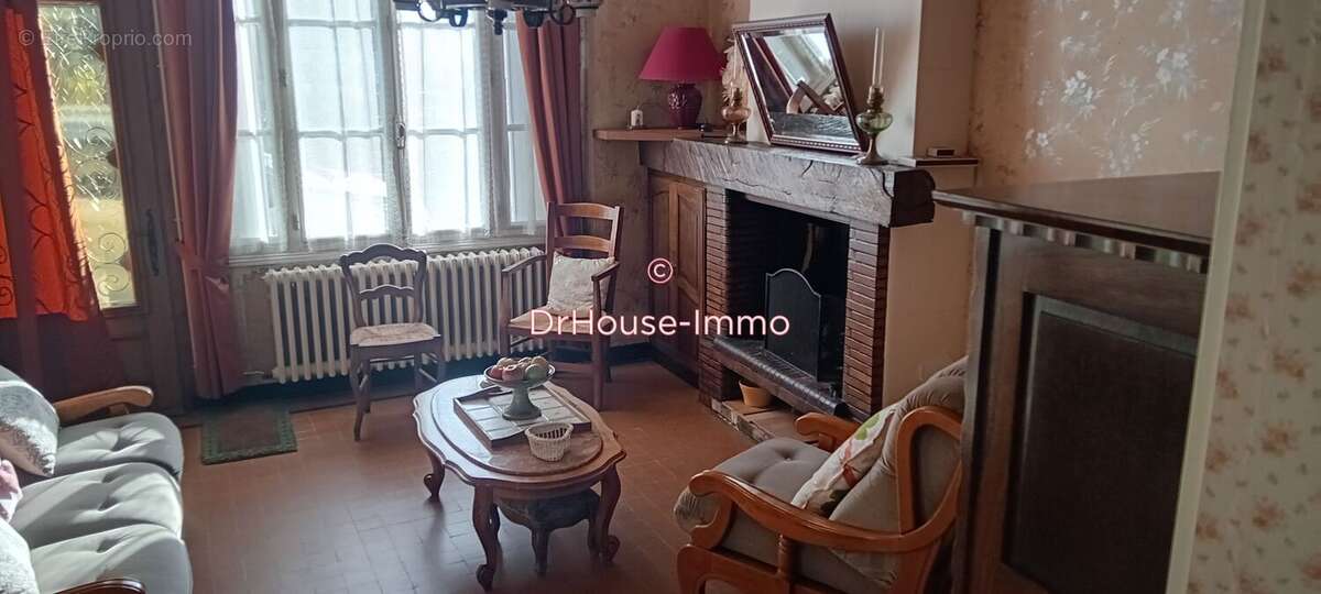 Maison à SAVIGNE-SUR-LATHAN