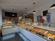 Photo 1 - Commerce à LYS-LEZ-LANNOY