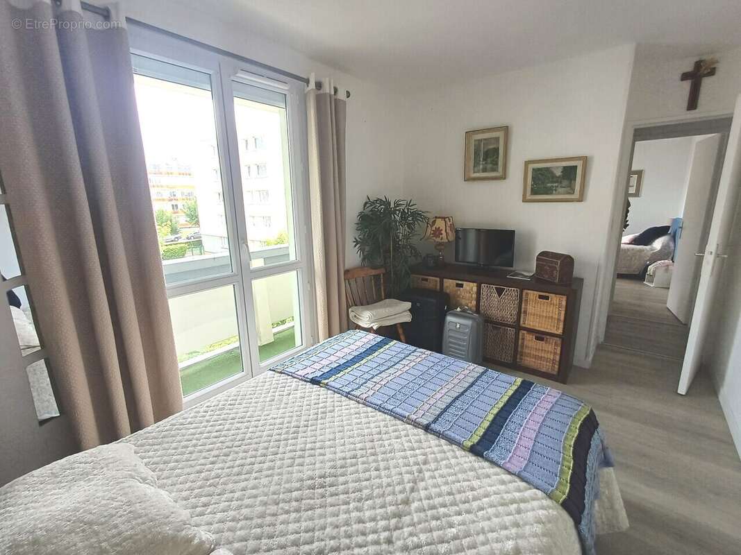 Appartement à GREGES