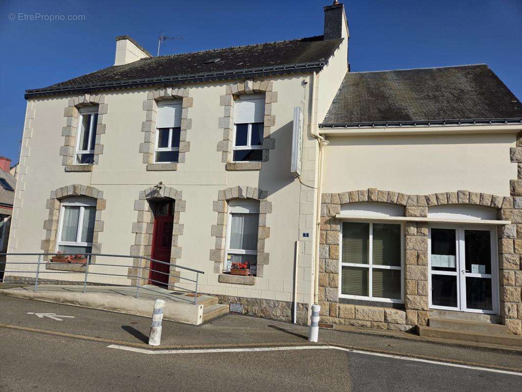 Maison à NEULLIAC