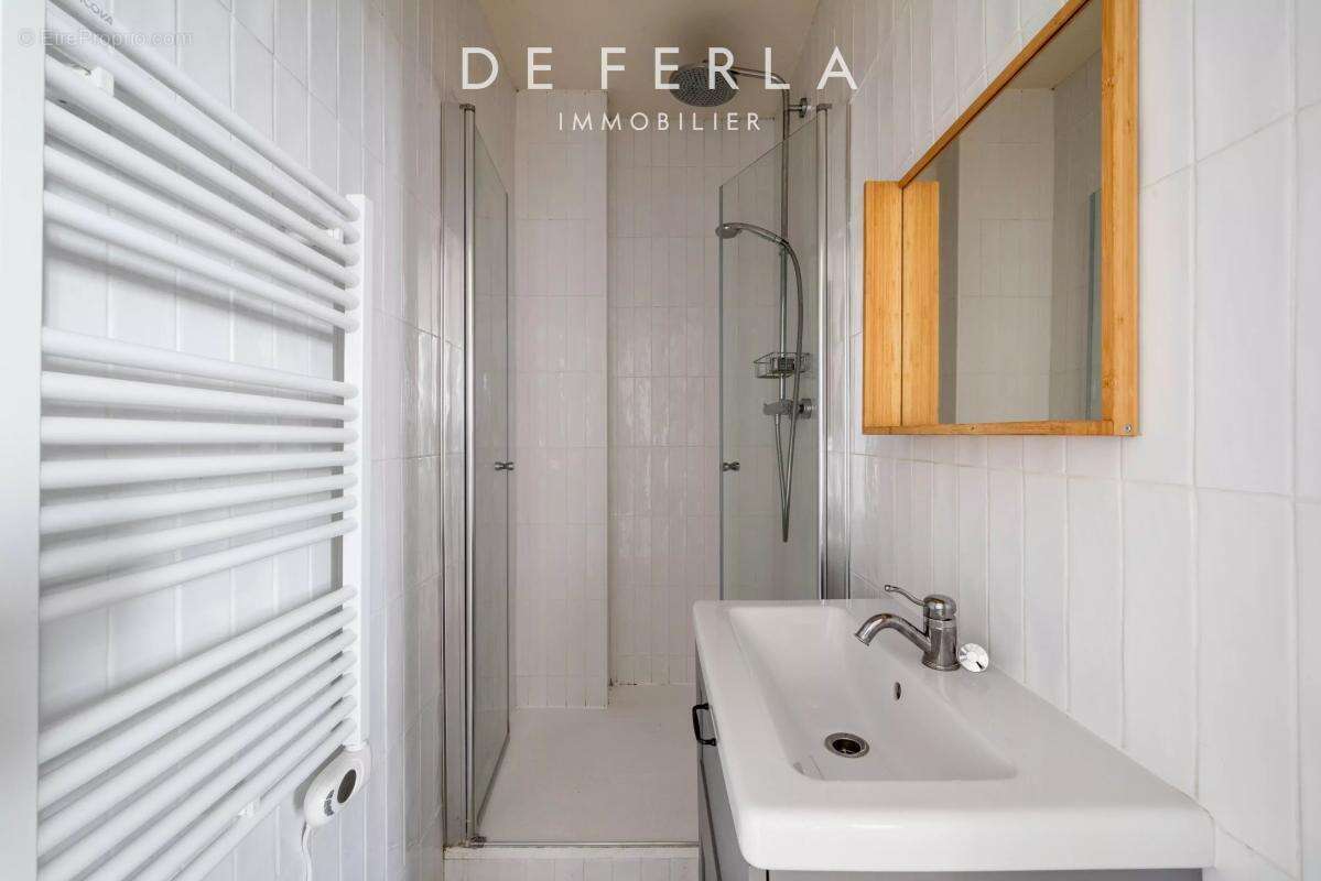 Appartement à MONTROUGE