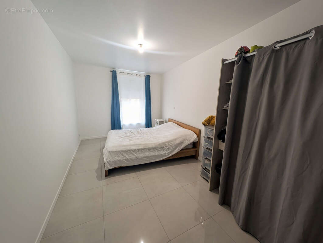 Appartement à LEZIGNAN-CORBIERES