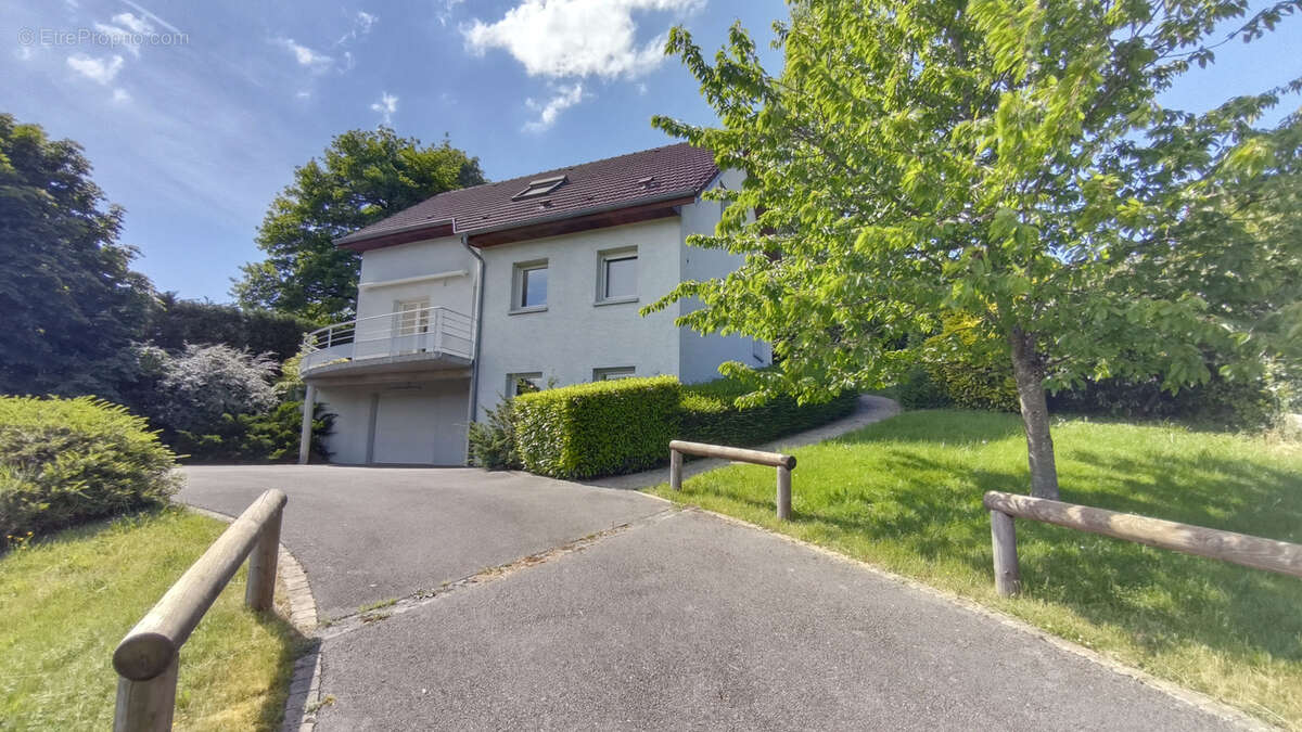 Maison à PELOUSEY