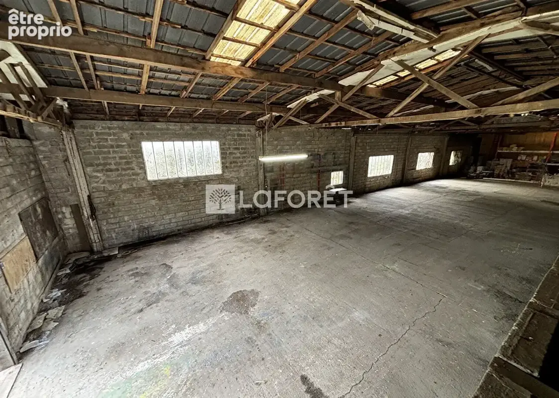 Entrepôt La Ferriere Aux Etangs 560 m2 - photo 5